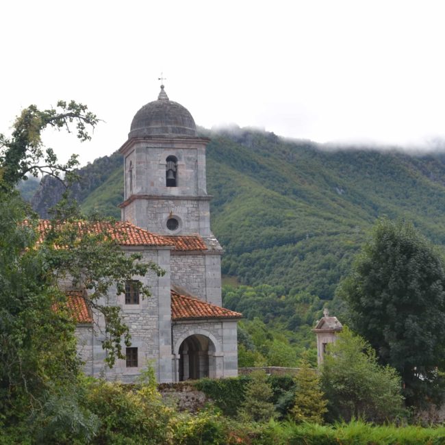 La iglesia de Oseja de Sajambre