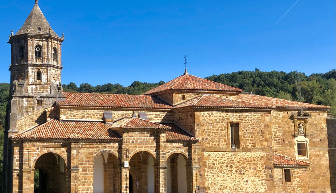 Santuario visto de frente