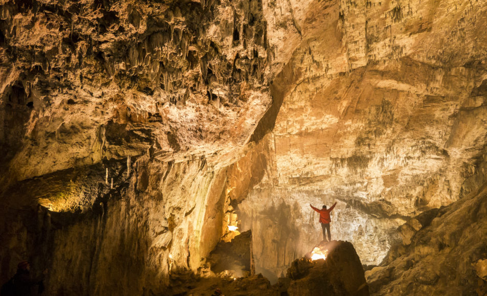 Interior de la Cueva