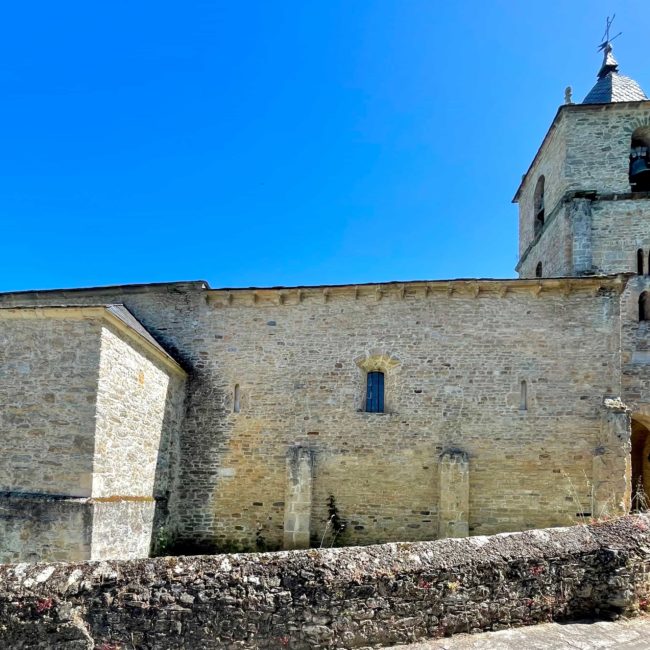 Lateral de la iglesia