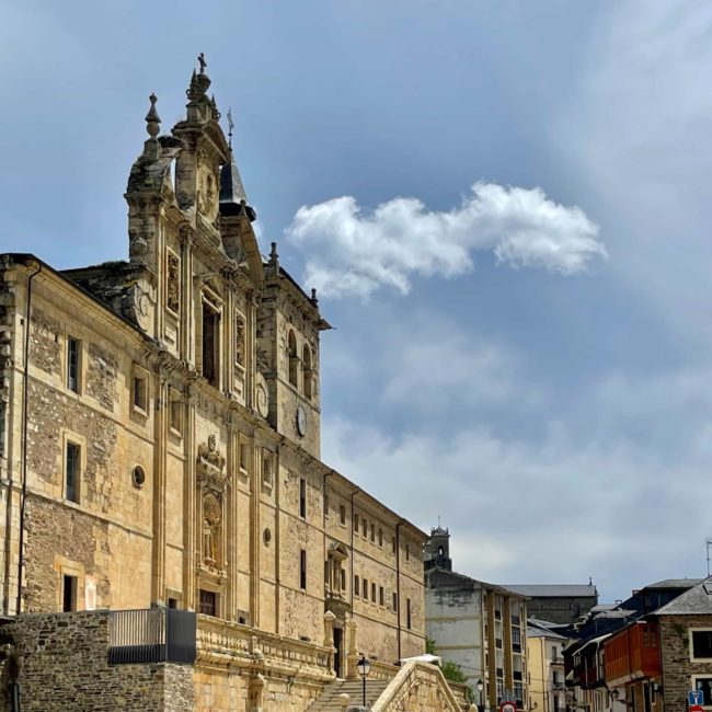 Vista de la iglesia