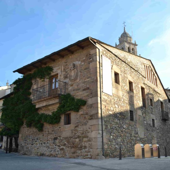 Museo de la Radio Casa de los Escudos